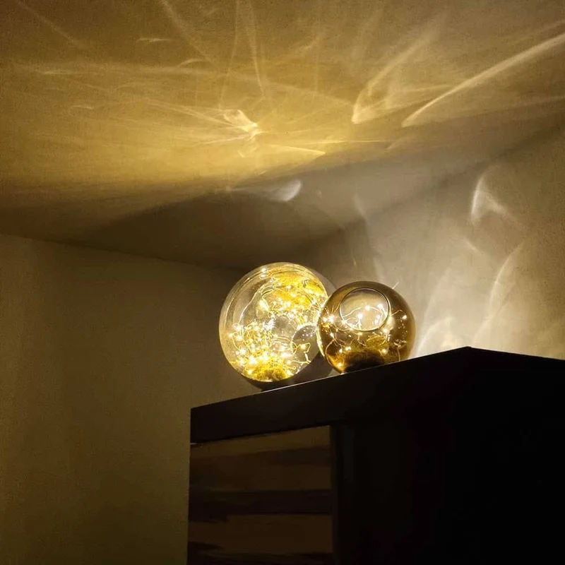 s.luce Orb LED-Dekolampe Glaskugel Ornament