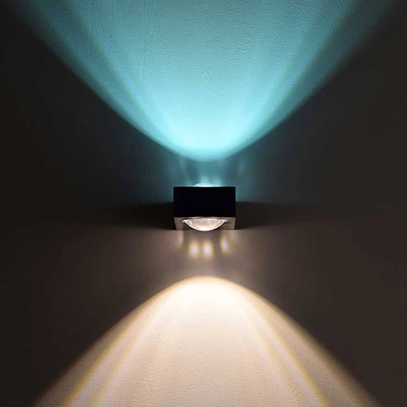 s.luce Beam X moderne Wandleuchte Up & Down eckig