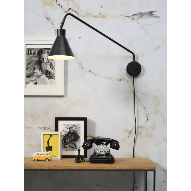 Applique Murale Noire Orientable