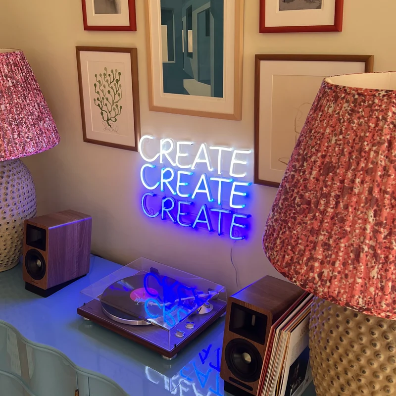Create - signe en néon LED