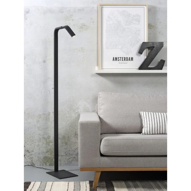 Lampadaire En Fer Forge Noir