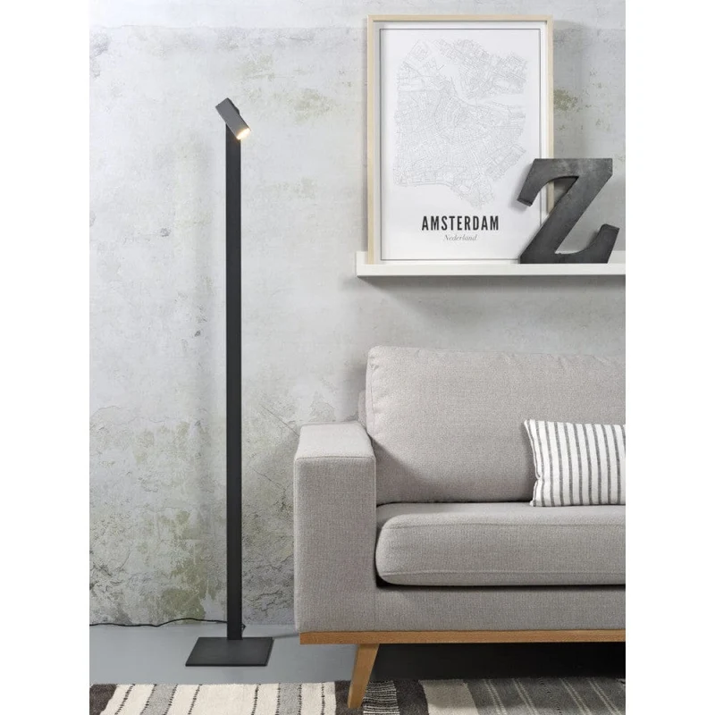 Lampadaire En Fer Forge Noir