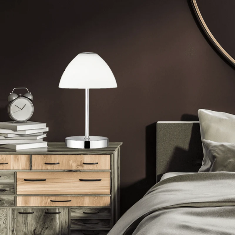 Lampe Chrome Design