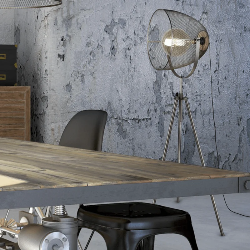 Lampadaire Trepied Projecteur