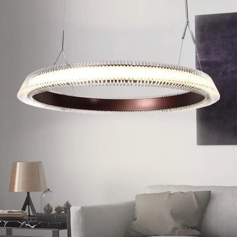 Suspension Metal Marron