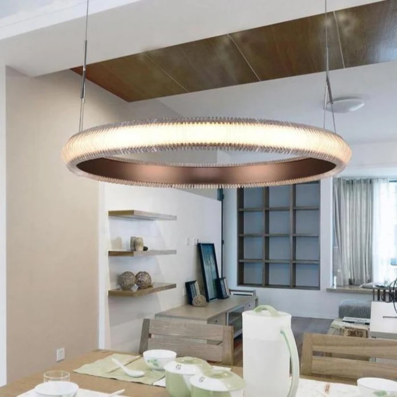 Suspension Metal Marron