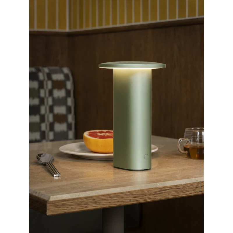 SOLAE PORTABLE LIGHT GREEN