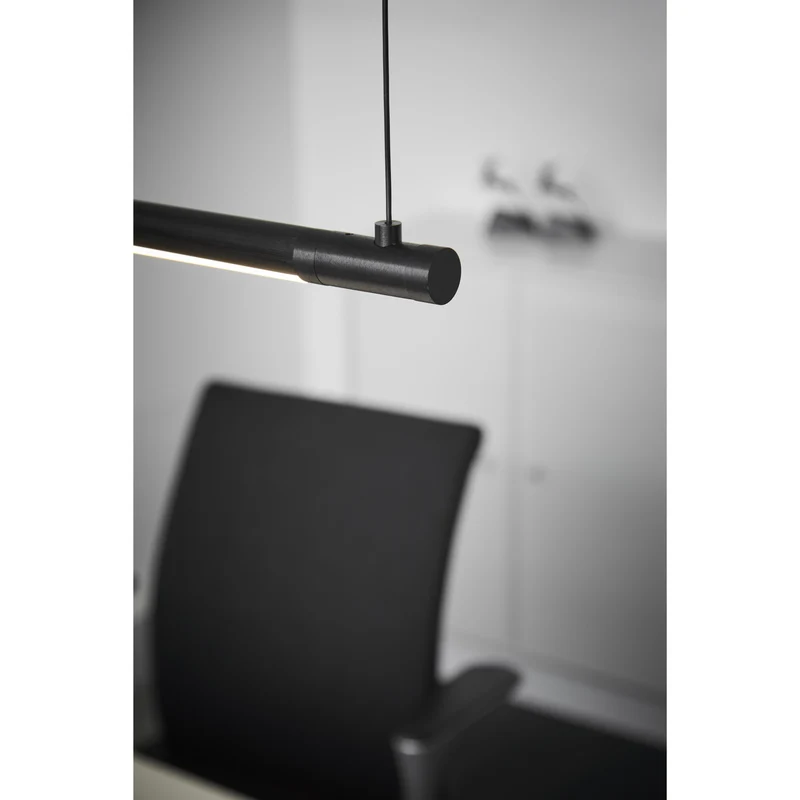 STRAW LANGBORDPENDEL 200 SORT LED - LOOM Design