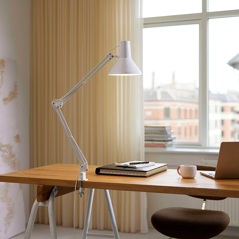 JENSEN ARKITEKTLAMPE HVID