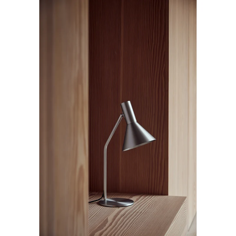 LYSS BORDLAMPE BØRSTET ALUMINIUM