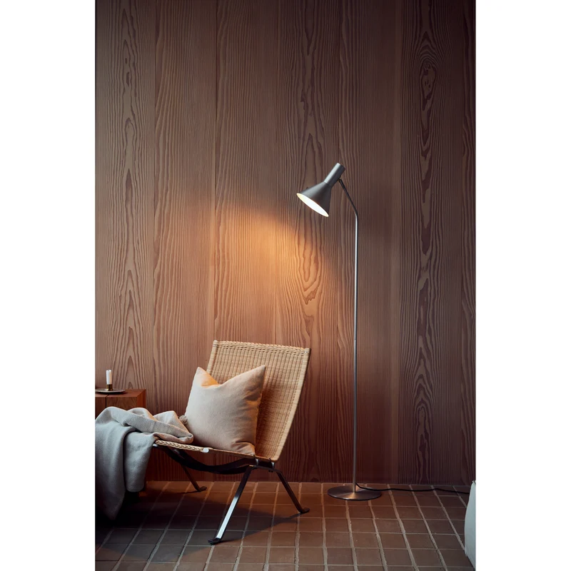 LYSS GULVLAMPE BØRSTET ALUMINIUM