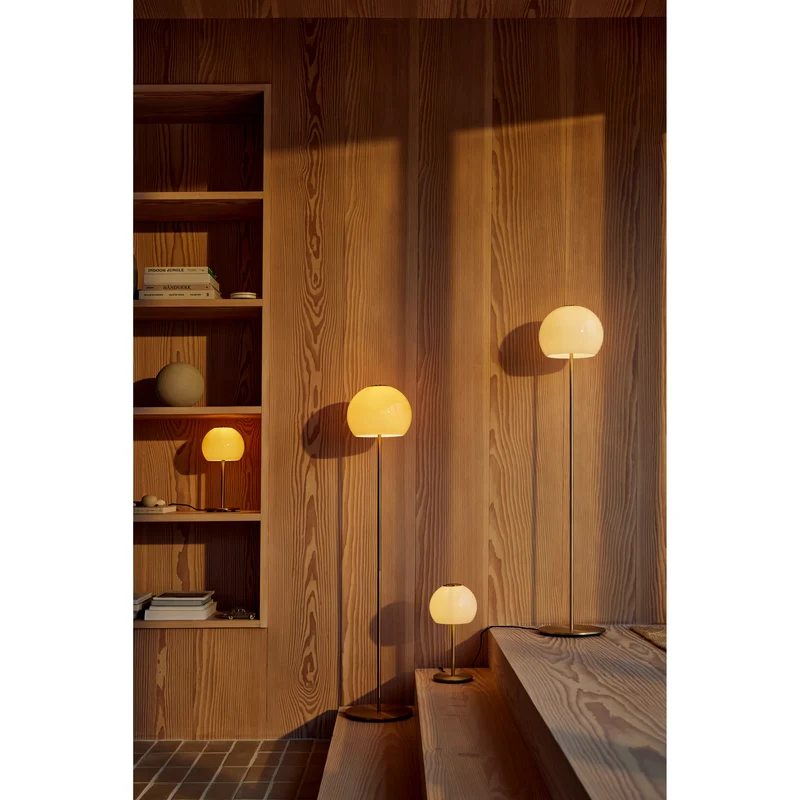 BALL BORDLAMPE GLAS AMBER
