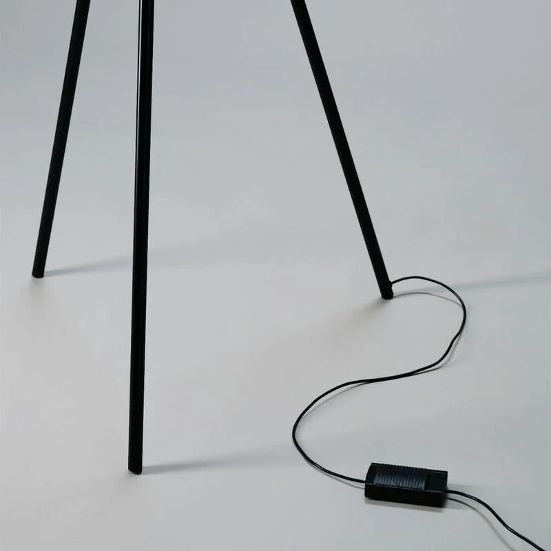 Lampadaire retro design salon