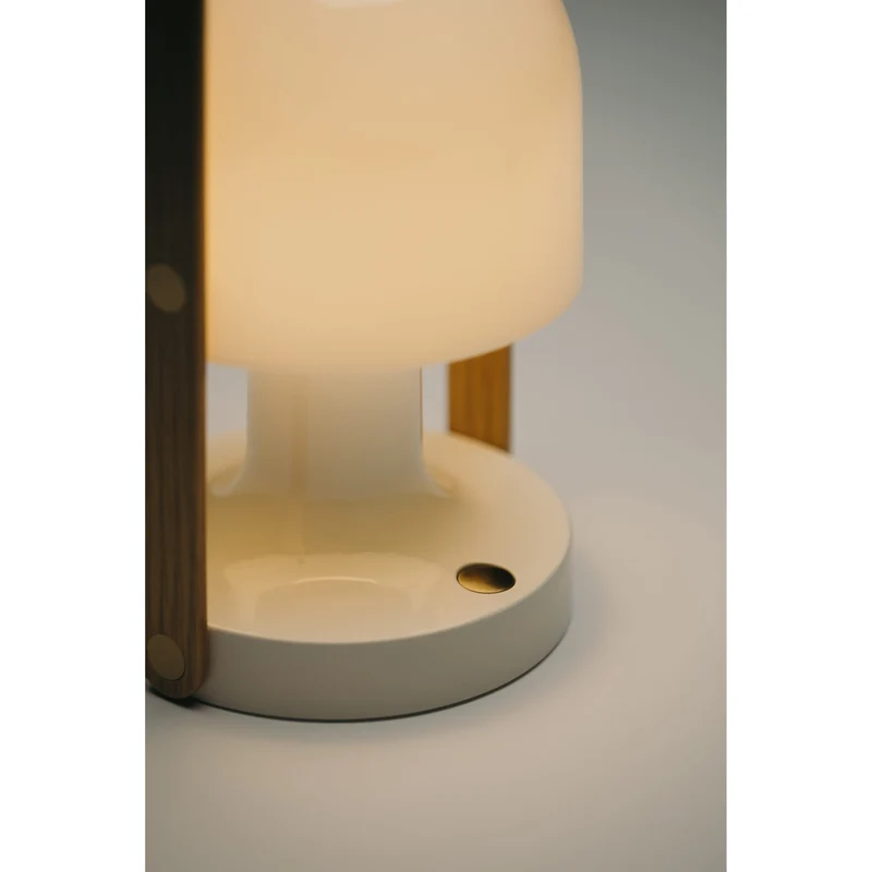 FOLLOW ME GLOSSY BORDLAMPE