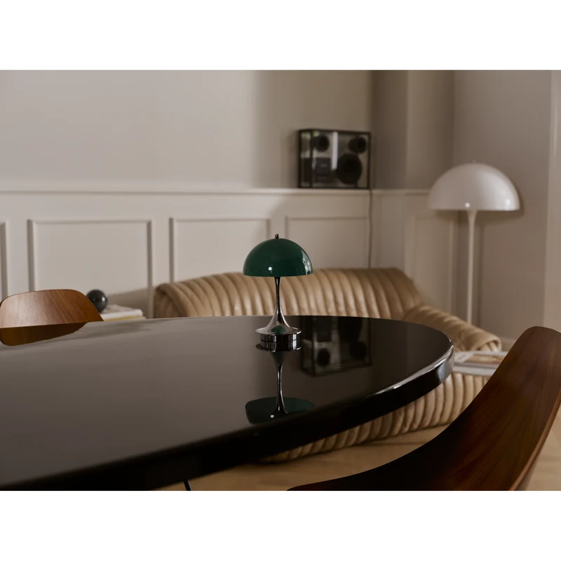 PANTHELLA 160 - PORTABLE Bordlampe ORIGINAL - OPAL GREEN