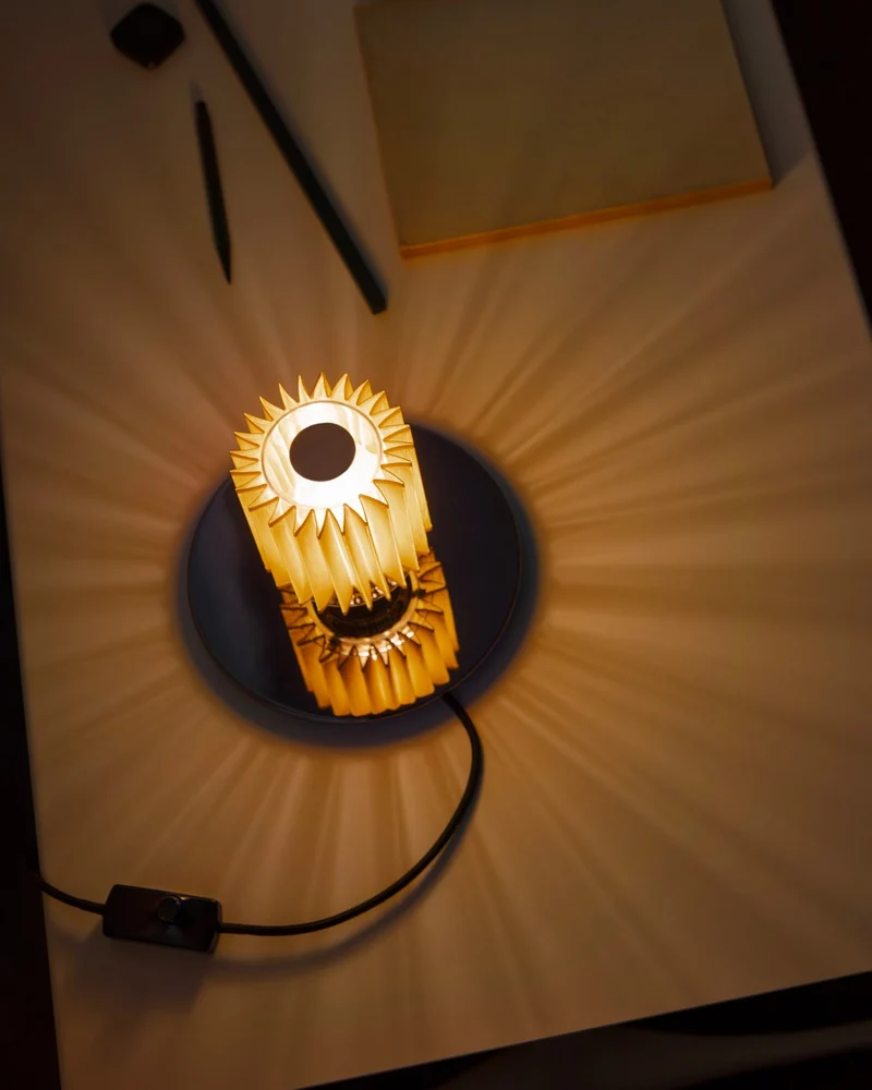 DCWéditions In The Sun 220 Bordlampe - Silver/Gold