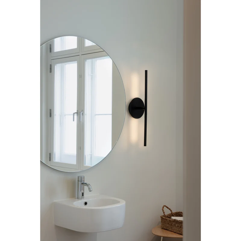 OMNI VÆGLAMPE MINI SORT