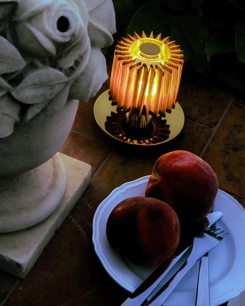 DCWéditions In The Sun 130 Portable Bordlampe - Guld/Guld