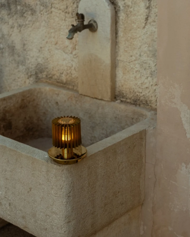 DCWéditions In The Sun 130 Portable Bordlampe - Guld/Guld