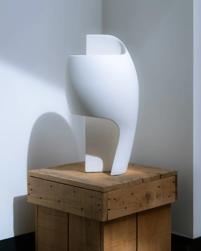 DCWéditions Grande B Bordlampe - Gypsum/Aluminium