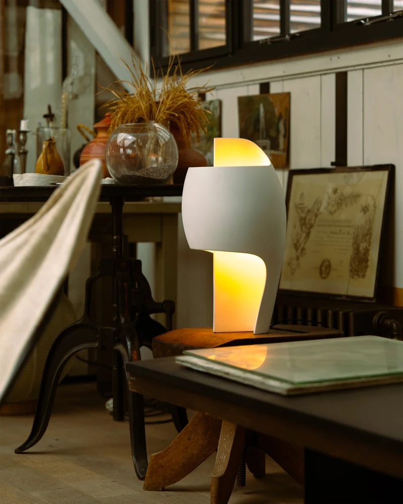 DCWéditions Grande B Bordlampe - Gypsum/Aluminium