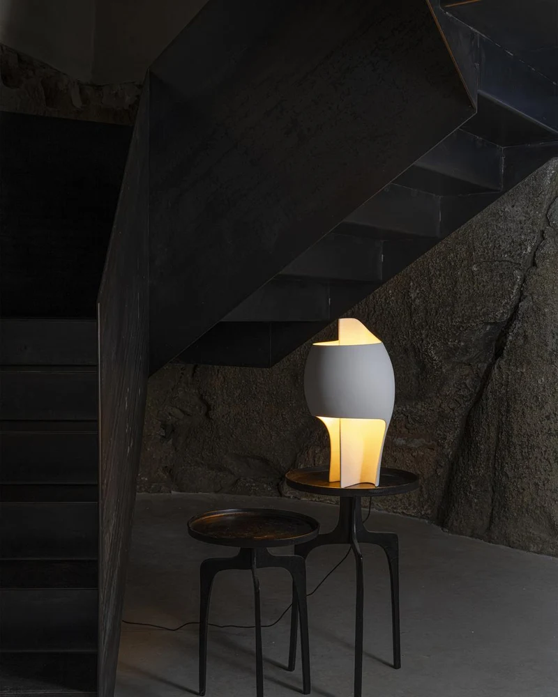 DCWéditions Grande B Bordlampe - Gypsum/Aluminium