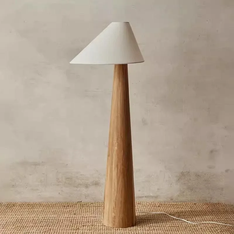 La Petite Lampe en Bois