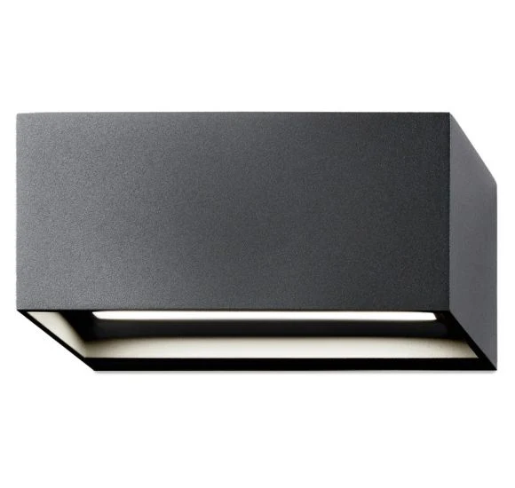 LINEA W1 VÆGLAMPE SORT L150 SWITCH TUNE