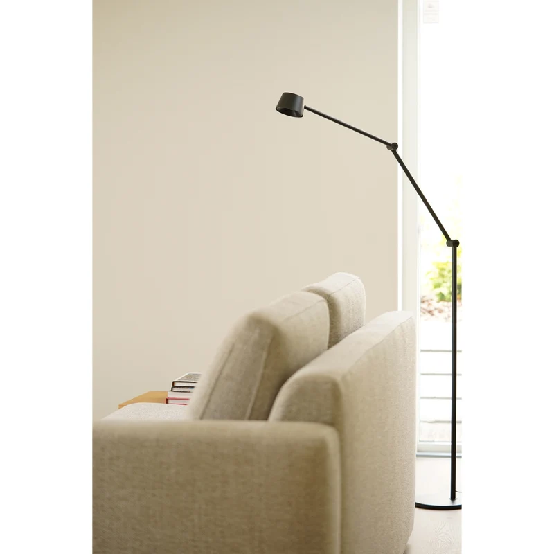 DIRECTION F2 H130 - GULVLAMPE - SORT