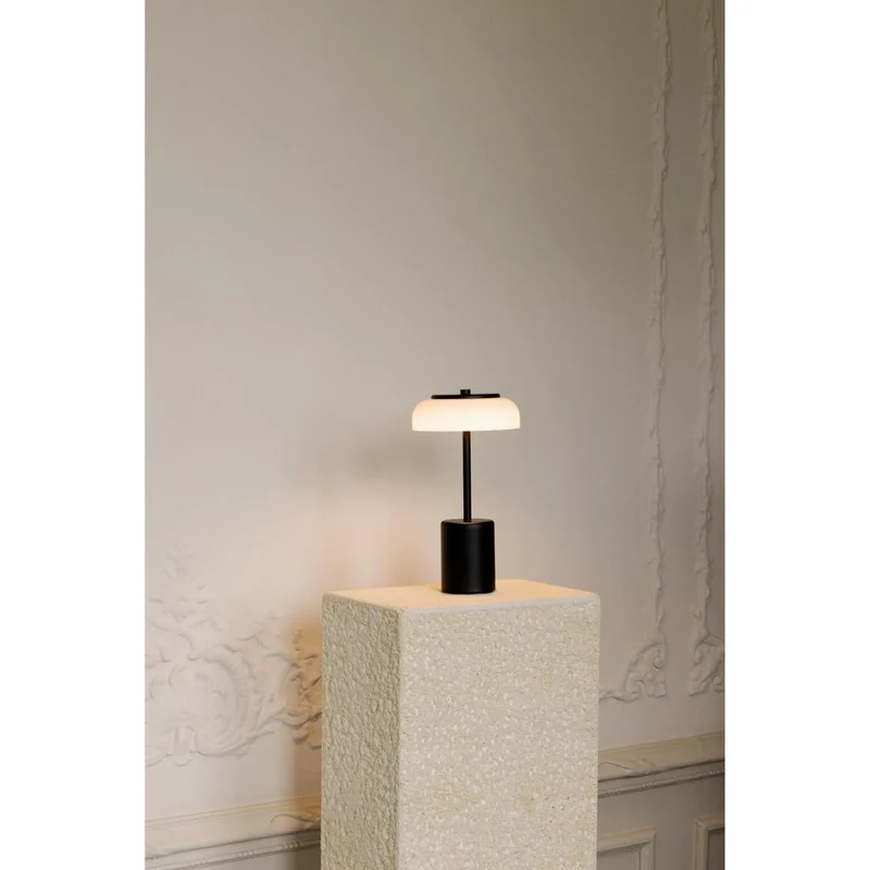 Blossi Mini Portable Bordlampe - Nuura (Sort/Opal, Genopladelig, USB-C)