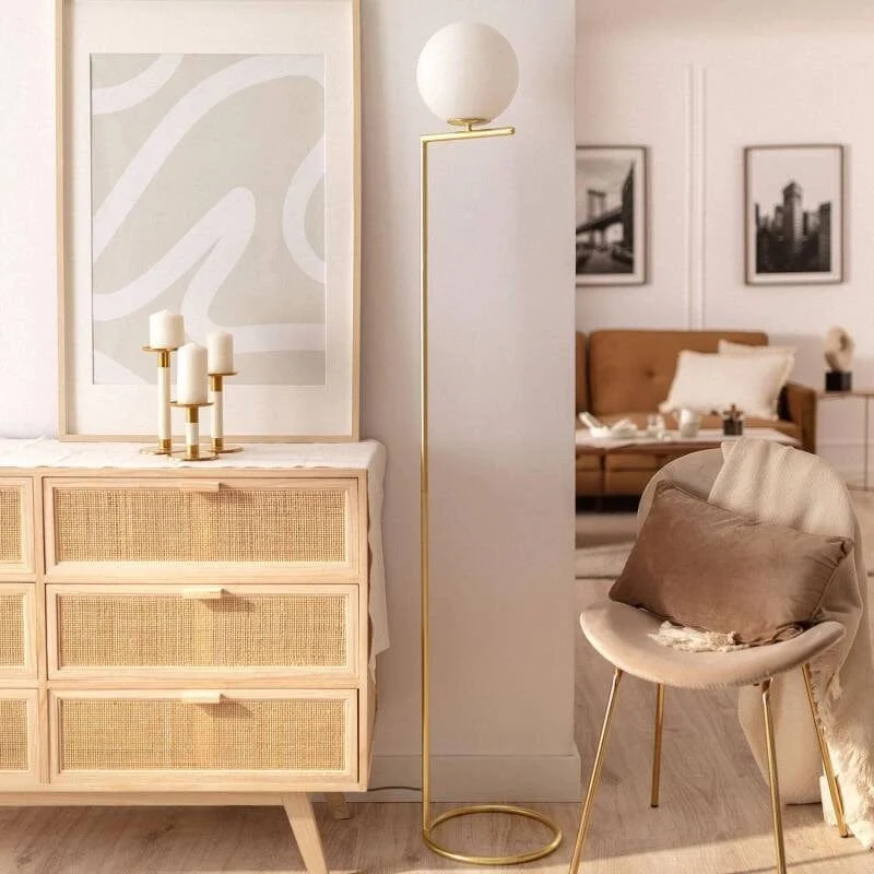Lampadaire Doré Boule Blanche Design