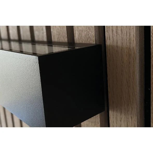 BRICK OUTDOOR UP/DOWN LED - VÆGLAMPE - SORT