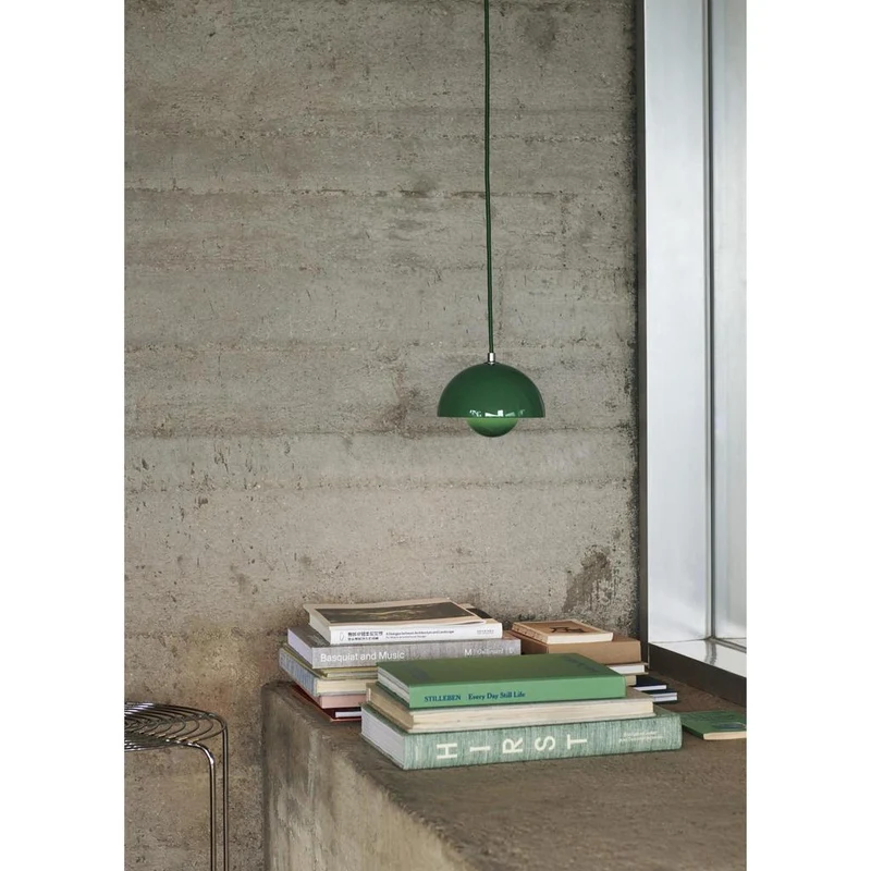 FLOWERPOT VP10 - PENDEL Ø16– SIGNAL GREEN