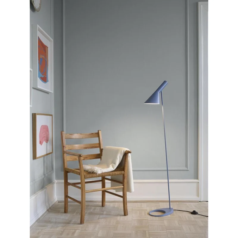 AJ - Gulvlampe - Dusty Blue