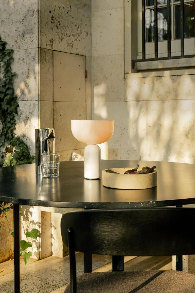KIZU BORDLAMPE PORTALBE GRÅ 21712