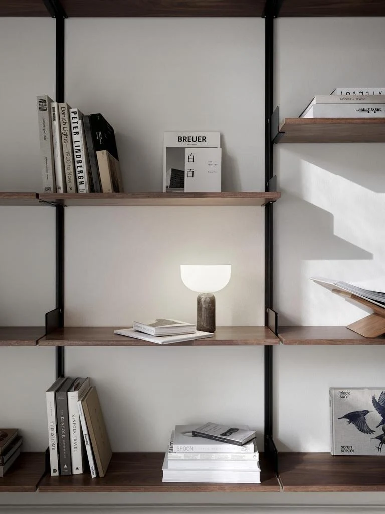 KIZU BORDLAMPE PORTALBE GRÅ 21712