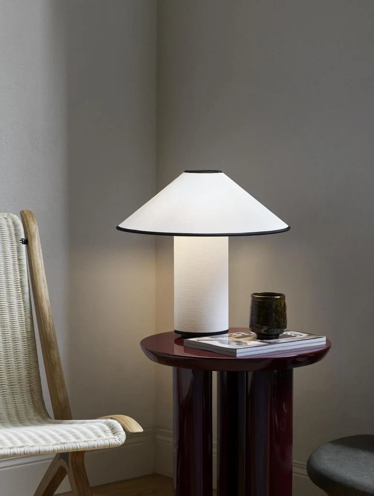 COLETTE ATD6 - BORDLAMPE - HVID/SORT