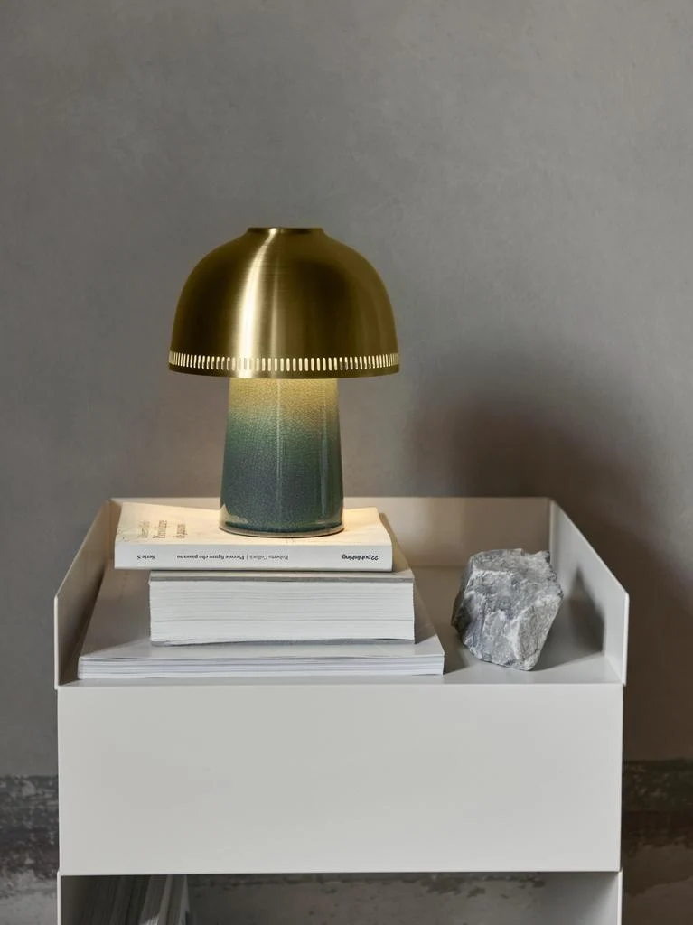 RAKU SH8 - PORTABLE BORDLAMPE - BLÅGRØN OG MESSING