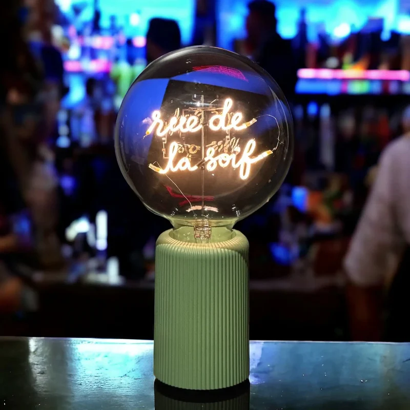 Ampoule décorative LED sans fil - Rue de la soif - Message in the bulb