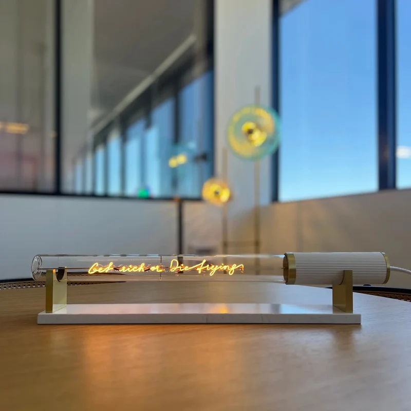 Ampoule décorative LED “Get rich or die Trying” – Message In The Tube