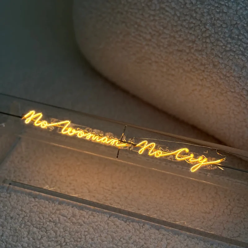 Ampoule décorative LED “No Woman No Cry” – Message In The Tube