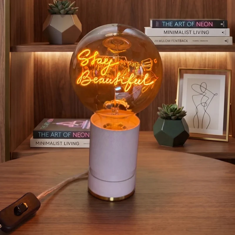 Ampoule décorative LED “Stay Beautiful” – Message In The Bulb