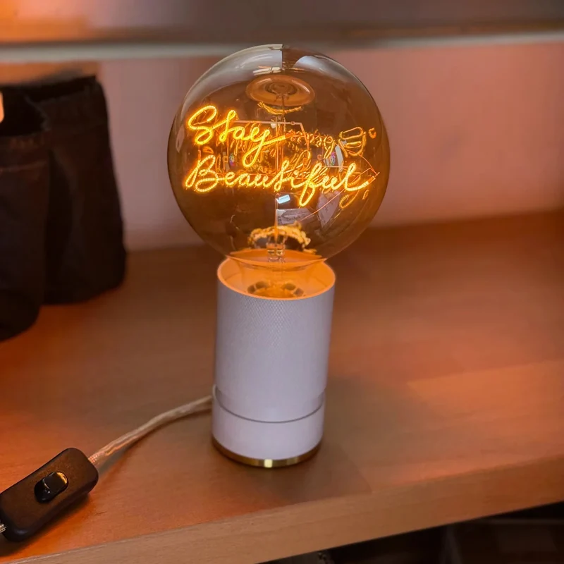 Ampoule décorative LED “Stay Beautiful” – Message In The Bulb