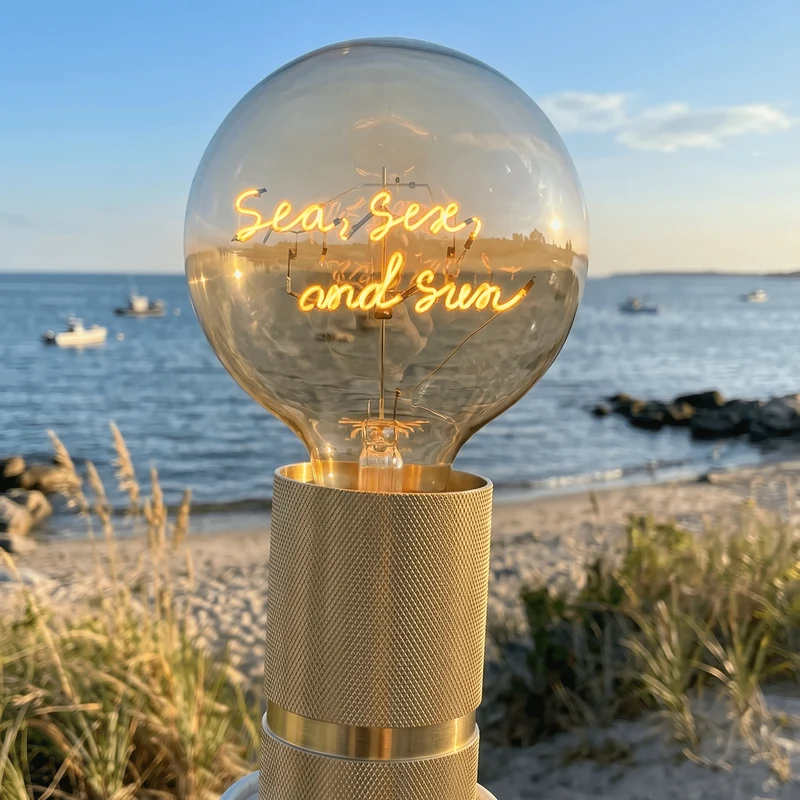 Ampoule décorative LED “Sea Sex and Sun” – Message In The Bulb