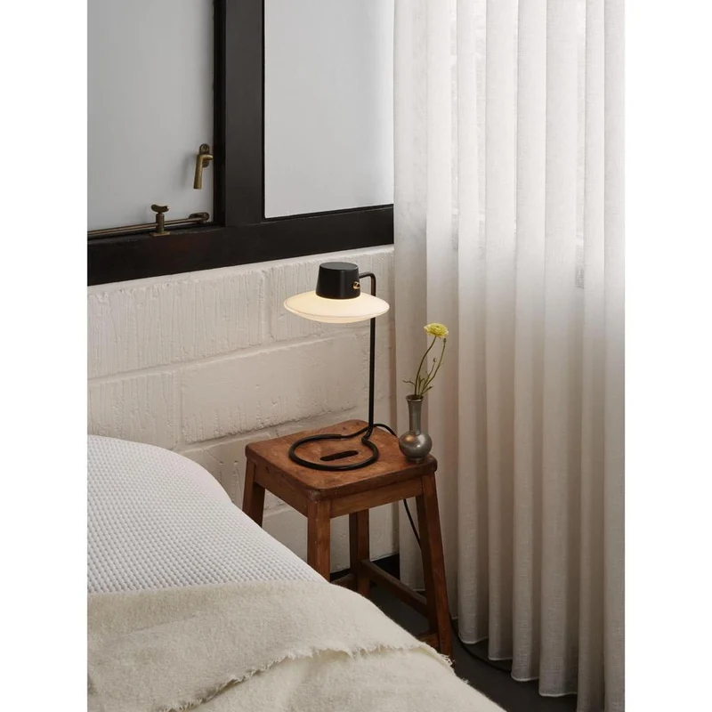 AJ Oxford - Bordlampe - Opal H41 - Louis Poulsen