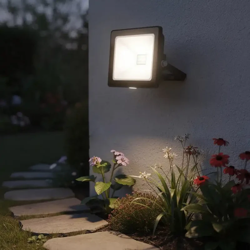 Projecteur LED puissant extérieur IP65 4500K (10-100W)