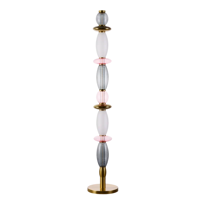 Lampadaire Léonor – Verre soufflé fin et design élégant doré
