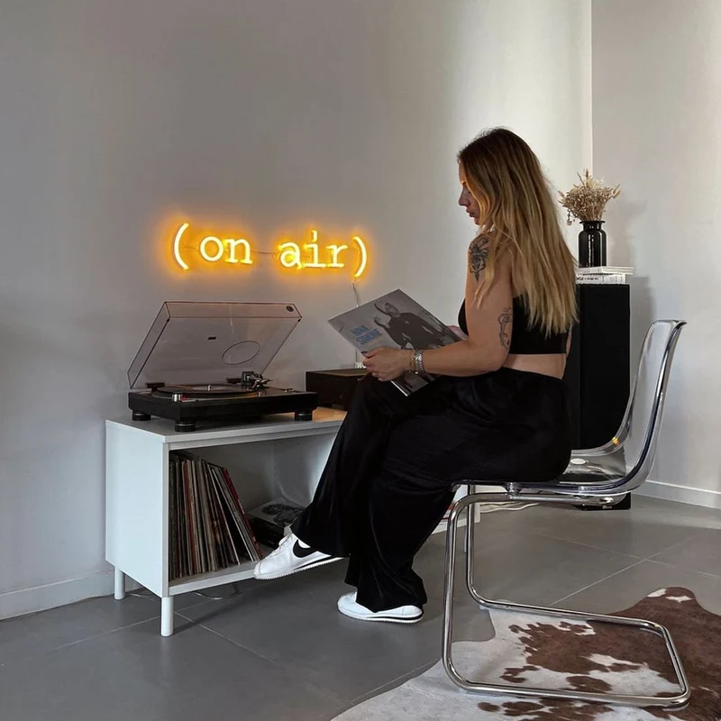 On air, signe en néon LED