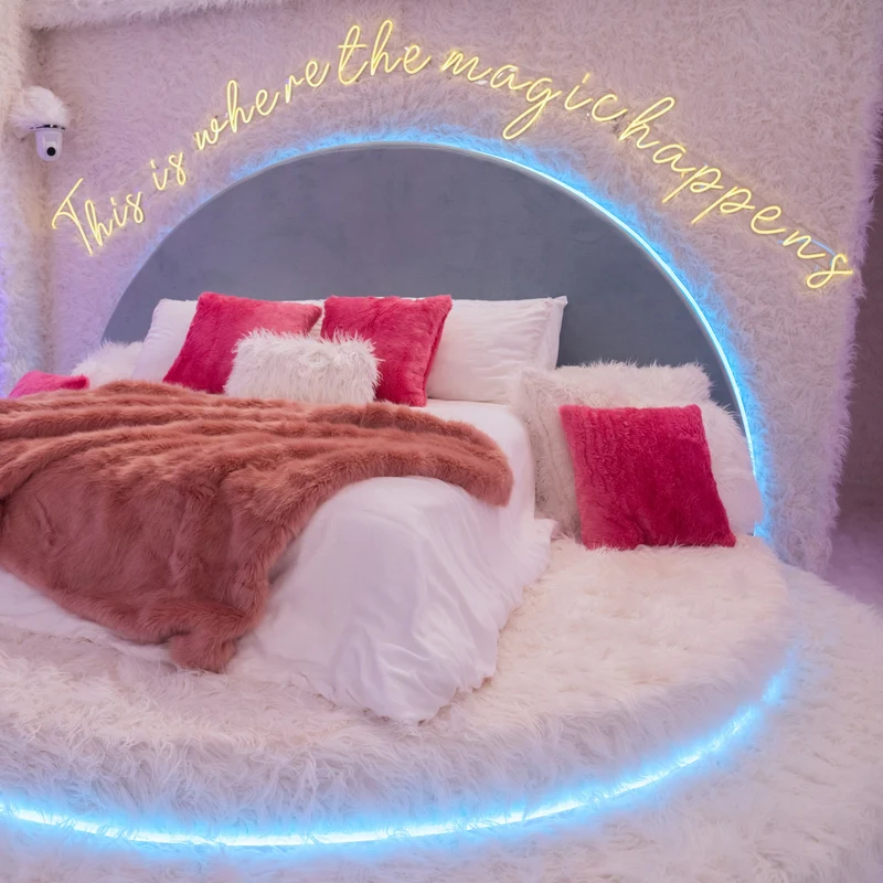 This is where the magic happens - signe en néon LED