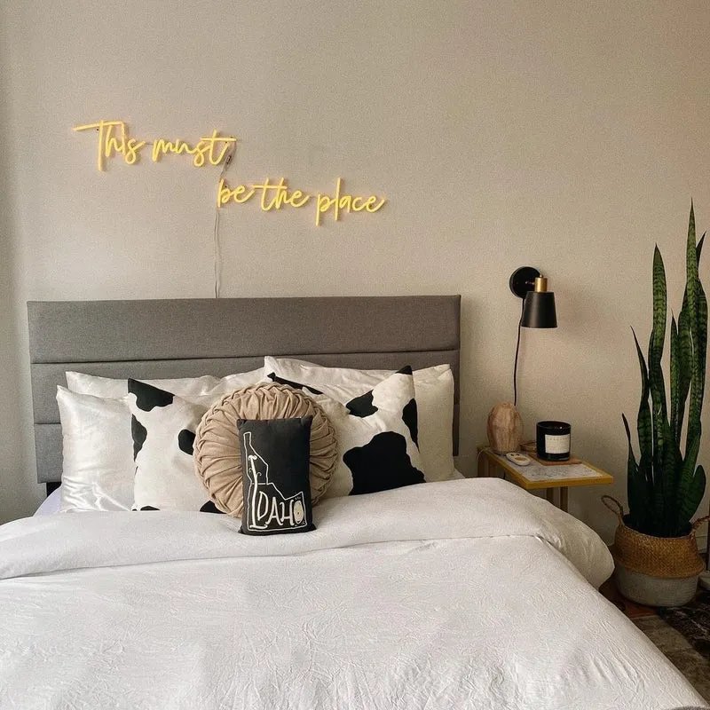 This must be the place - signe en néon LED